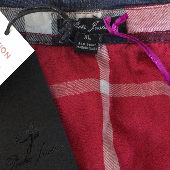 Cute Top - Picture 4 of 4